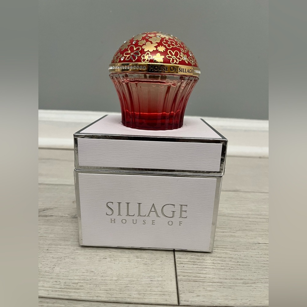House of Sillage Whispers of Temptation - Offers Welcomed